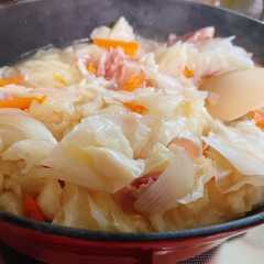 รูปของ 忙しい時はこれ！白菜豚肉ボリュームおかず