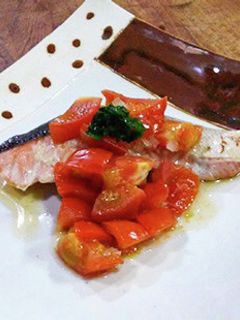 秋鮭のトマトソースがけ-レシピのメイン写真