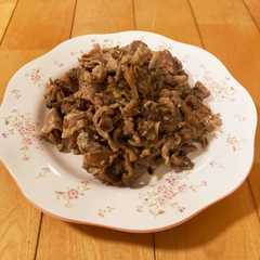 รูปของ しめじとエリンギの豚肉マヨ炒め♪時短♪