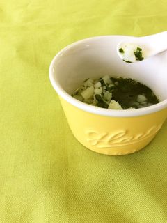 【離乳食中期】ほうれん草とじゃが芋スープ-レシピのメイン写真
