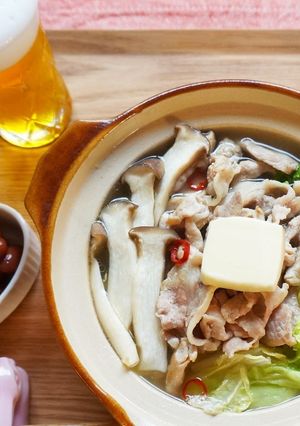 豚肉と白菜のにんにく塩バター鍋-レシピのメイン写真