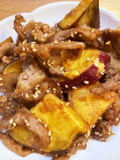 簡単♪れんこんさつまいもの豚肉甘辛炒め-レシピのメイン写真