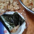 簡単激ウマおかか醬油のおにぎりチーズ入り