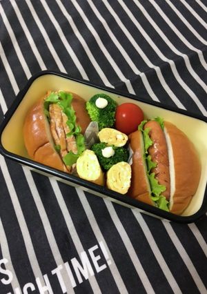 男子中学生弁当11月3日ロールパンサンド-レシピのメイン写真