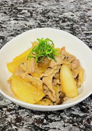 かぶと茸と豚肉のバター味噌炒め♡簡単♪-レシピのメイン写真
