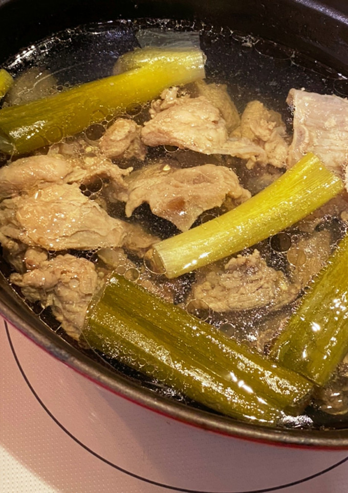 基本の牛すじの下処理と下茹で-レシピのメイン写真