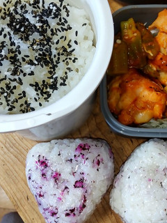 男子好き:鶏肉のオクラ入りトマト缶煮込み-レシピのメイン写真