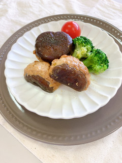 しいたけハンバーグ-レシピのメイン写真