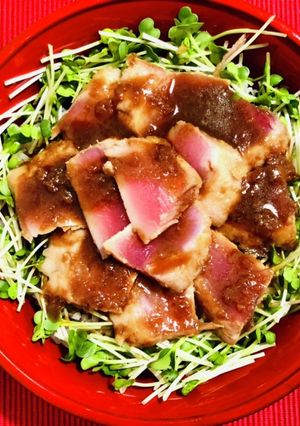 まぐろステーキ丼-レシピのメイン写真