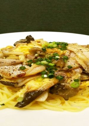 鶏ときのこのふわとろスクランブル生パスタ-レシピのメイン写真