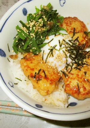 ヘルシー鶏つくね丼‼美味しい自慢の丼に。-レシピのメイン写真