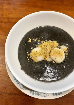 11/5はごまの日♪香港風黒ごま汁粉-レシピのメイン写真