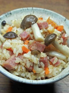 焼豚たっぷりオイスター味の炊き込みご飯-レシピのメイン写真