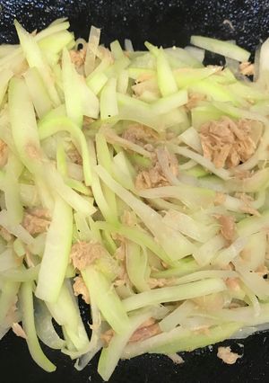 野菜パパイヤとシーチキンの塩炒め-レシピのメイン写真