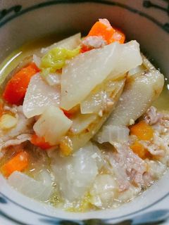 ストゥブで豚汁-レシピのメイン写真