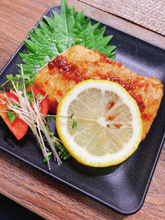 かじきの醤油麹バターレモンソース焼き-レシピのメイン写真
