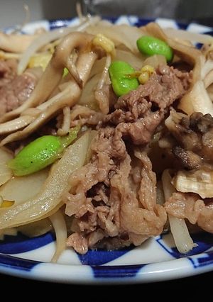 シャキシャキの食感が魅力我が家の肉じゃが-レシピのメイン写真