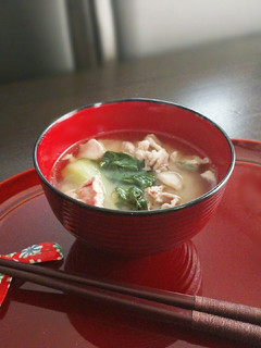 青梗菜と豚肉のお味噌汁-レシピのメイン写真