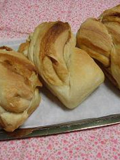 シナモン&黒糖の折込ミニ食パン-レシピのメイン写真