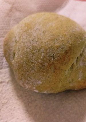 ほうれん草とバナナのロールパン-レシピのメイン写真
