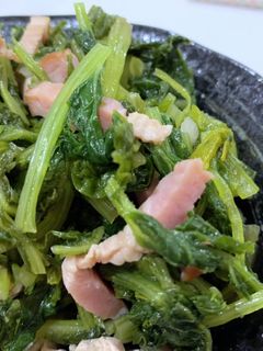 大根の葉とベーコン☆ごま油炒め☆大量消費-レシピのメイン写真