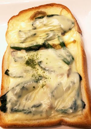 おかずパン！胡麻和えトースト♪-レシピのメイン写真