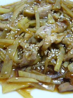 鶏肉とじゃがいもの炒め物-レシピのメイン写真