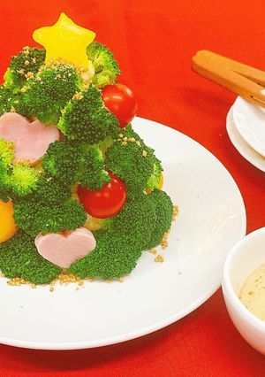 ごまたっぷり！クリスマスツリーサラダ-レシピのメイン写真