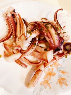 簡単美味しい♡イカゲソのバター焼き-レシピのメイン写真