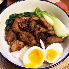 รูปของ 割と適当な滷肉飯-ルーローハン