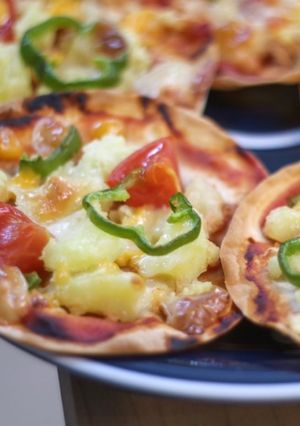 餃子の皮で簡単！ミニピザ-レシピのメイン写真