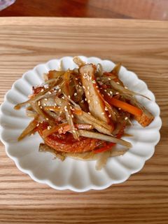 ごぼうと人参のきんぴら。さつま揚げ入り-レシピのメイン写真