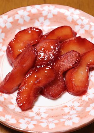 簡単！リンゴの赤ワイン煮-レシピのメイン写真