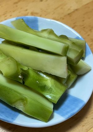 ブロッコリーの茎の糠漬け-レシピのメイン写真