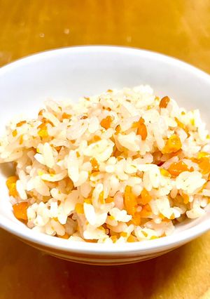 簡単で栄養いっぱいな人参ごはん🥕♪♪-レシピのメイン写真
