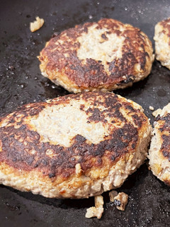 シャキシャキのレンコンハンバーグ-レシピのメイン写真