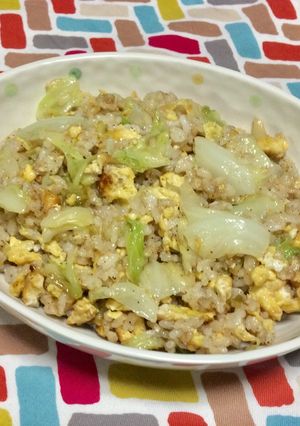 超簡単☆すりごまキャベツマヨ炒飯♪♪♪-レシピのメイン写真