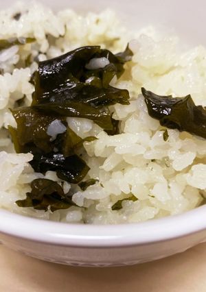 給食のわかめご飯-レシピのメイン写真