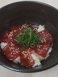【美人レシピ】マグロの漬け丼-レシピのメイン写真