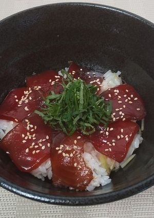 【美人レシピ】マグロの漬け丼-レシピのメイン写真