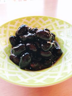 シワシワにならないふっくら黒豆煮-レシピのメイン写真