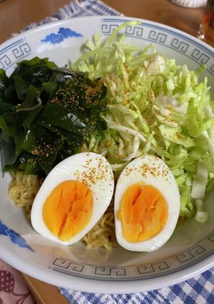 簡単キャベツ入りラーメン^_^-レシピのメイン写真