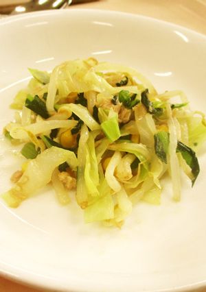 給食☆こまつなサラダ-レシピのメイン写真