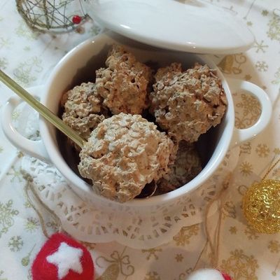 マカロン様　メレンゲクッキー　焼き菓子　琥珀糖 適切な価格 マカロン様メレンゲクッキー焼き菓子琥珀糖 菓子 - 菓子