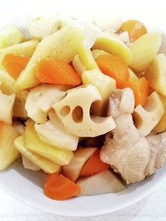 手羽元とマコモダケ&レンコンの煮物-レシピのメイン写真