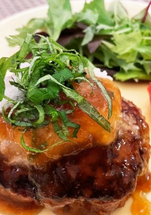 ふっくら肉汁ジュワー♡ハンバーグの隠し技-レシピのメイン写真