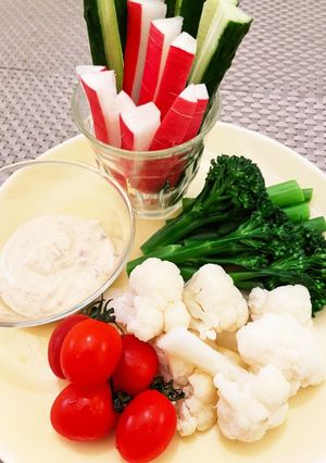 色んな野菜をつけて♡梅わさびディップ-レシピのメイン写真