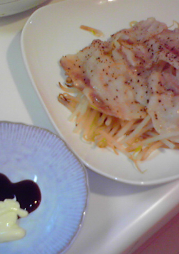 もやしと豚ばら肉の蒸し焼き-レシピのメイン写真