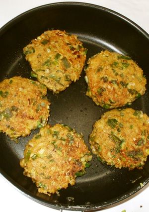 お好み焼き♪簡単じゃこチーズオートミール-レシピのメイン写真