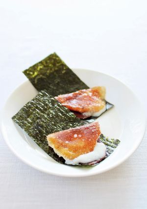 簡単おつまみ【カチョカバロの磯辺巻き】-レシピのメイン写真